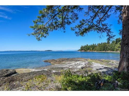 7161 Komas Rd, Denman Island, BC 