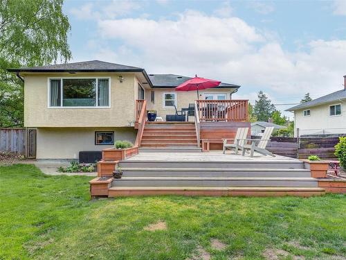 1668 Derby Rd, Saanich, BC 