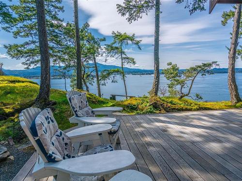 967 Canso Rd, Gabriola Island, BC 