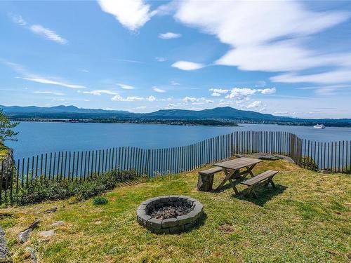 967 Canso Rd, Gabriola Island, BC 