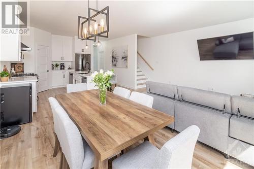 310 Hazel Crescent, Limoges, ON - Indoor Photo Showing Dining Room