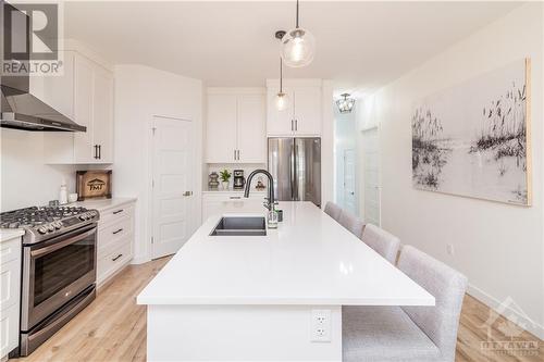 310 Hazel Crescent, Limoges, ON - Indoor Photo Showing Kitchen With Double Sink With Upgraded Kitchen