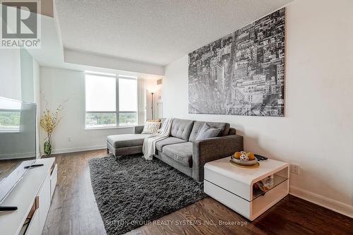 808 - 225 Sherway Gardens Road, Toronto, ON - Indoor Photo Showing Living Room