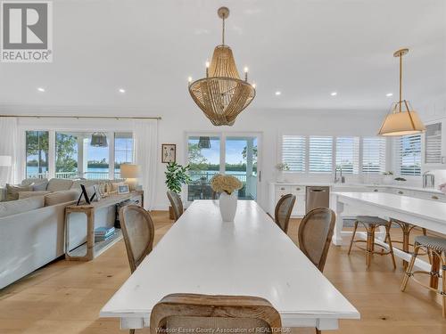 300 Crystal Bay, Amherstburg, ON - Indoor Photo Showing Dining Room