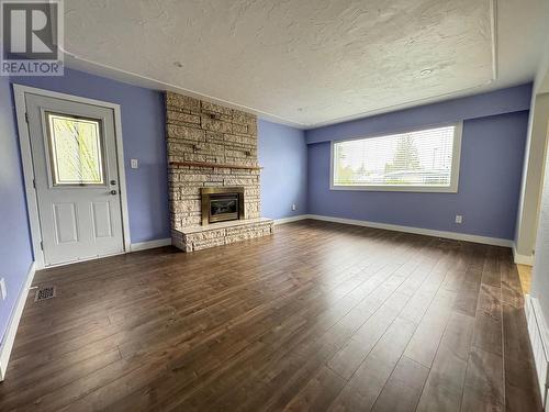 620 Carney Street, Prince George, BC - Indoor Photo Showing Living Room With Fireplace