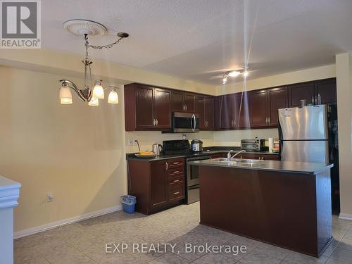 1142 Houston Drive, Milton, ON - Indoor Photo Showing Kitchen With Double Sink