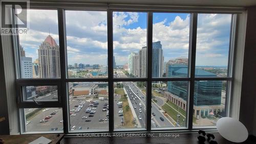 1607 - 4011 Brickstone Mews, Mississauga, ON - Indoor Photo Showing Other Room