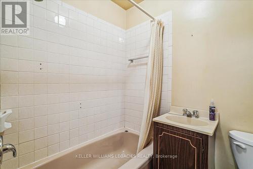 92 Archibald Street, Brampton, ON - Indoor Photo Showing Bathroom