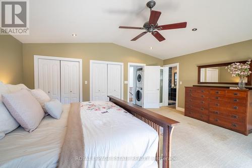 111 Holmcrest Trail, Toronto, ON - Indoor Photo Showing Bedroom