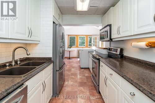 199 Scarboro Crescent, Toronto (Cliffcrest), ON - Indoor Photo Showing Kitchen With Double Sink