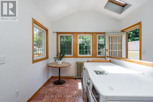 199 Scarboro Crescent, Toronto (Cliffcrest), ON - Indoor Photo Showing Laundry Room