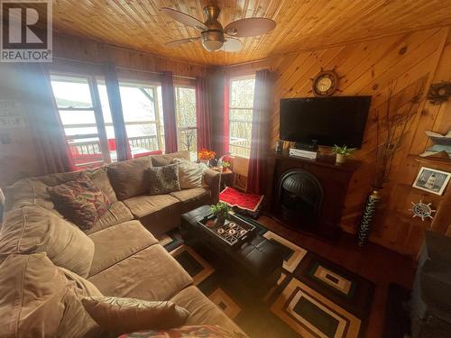 2 Beaver Cove, Point Of Bay, NL - Indoor Photo Showing Living Room