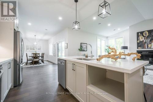 60 Fraser Drive, Quinte West, ON - Indoor Photo Showing Kitchen With Double Sink With Upgraded Kitchen