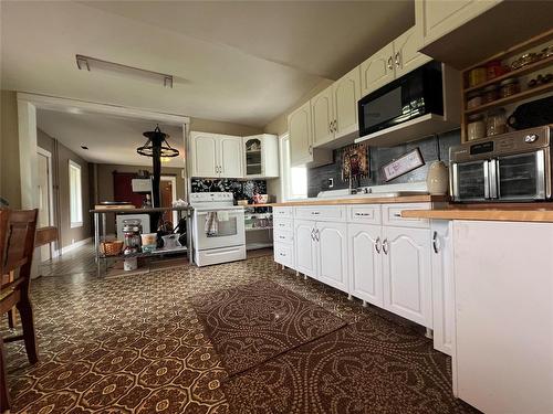 60040 46 Road W, Edwin, MB - Indoor Photo Showing Kitchen