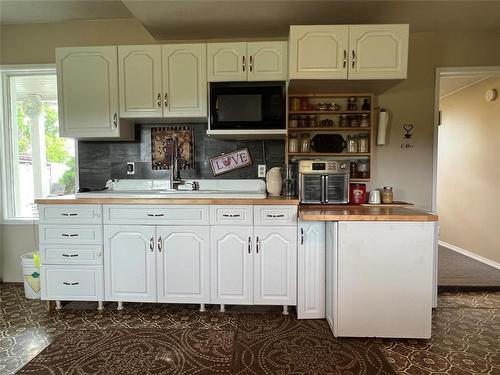 60040 46 Road W, Edwin, MB - Indoor Photo Showing Kitchen