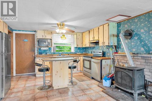 3787 Highway 37, Belleville, ON - Indoor Photo Showing Kitchen