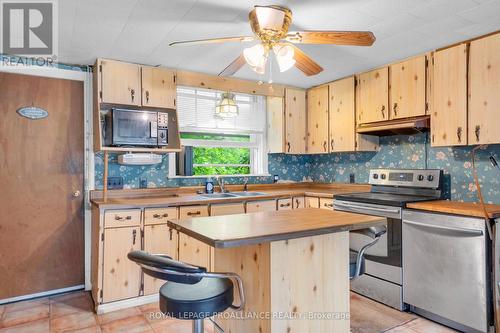 3787 Highway 37, Belleville, ON - Indoor Photo Showing Kitchen With Double Sink