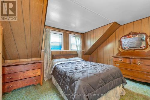 3787 Highway 37, Belleville, ON - Indoor Photo Showing Bedroom