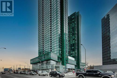 2104 - 11 Bogert Avenue, Toronto, ON - Outdoor