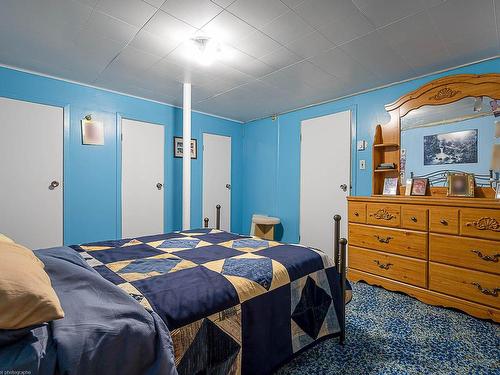 Chambre Ã Â coucher - 2615 Av. Loranger, Shawinigan, QC - Indoor Photo Showing Bedroom