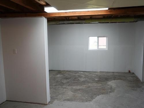 1303 Bell Street, Clinton, BC - Indoor Photo Showing Basement