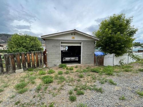 1309 Fir Ave, Merritt, BC - Outdoor