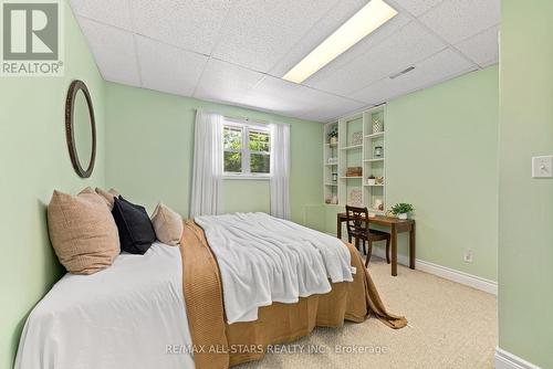 76 Black Bear Drive, Kawartha Lakes, ON - Indoor Photo Showing Bedroom