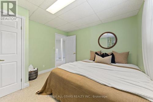 76 Black Bear Drive, Kawartha Lakes, ON - Indoor Photo Showing Bedroom