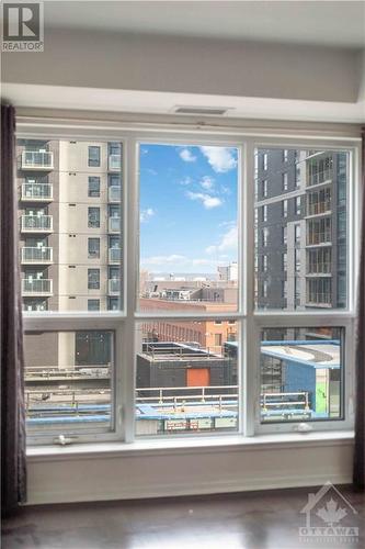 242 Rideau Street Unit#604, Ottawa, ON - Indoor Photo Showing Other Room