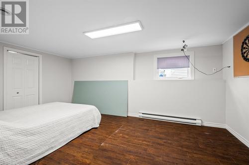 156 Carrick Drive, St. John'S, NL - Indoor Photo Showing Bedroom