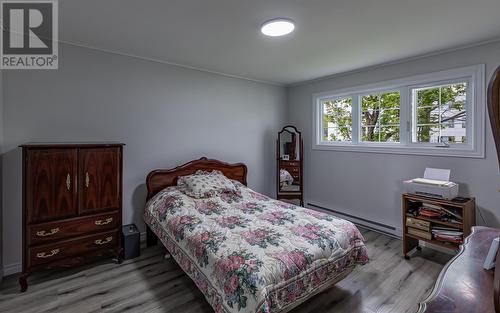 217 Portugal Cove Road, St. John'S, NL - Indoor Photo Showing Bedroom