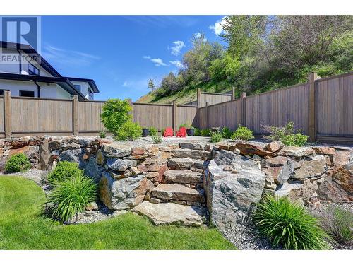 419 Hawk Hill Drive, Kelowna, BC - Outdoor