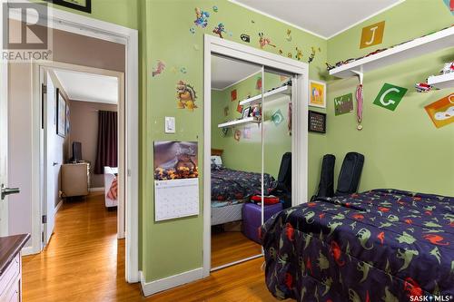 5306 5Th Avenue, Regina, SK - Indoor Photo Showing Bedroom