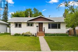 5306 5th AVENUE  Regina, SK S4T 0M4