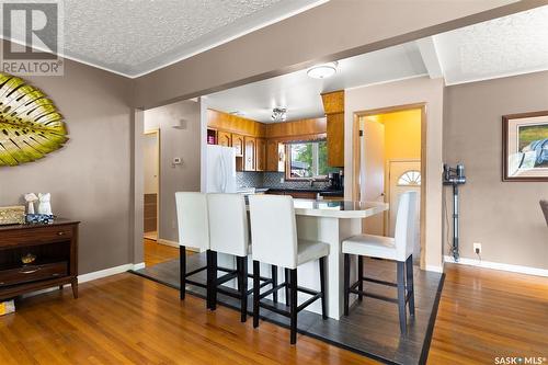 5306 5Th Avenue, Regina, SK - Indoor Photo Showing Dining Room