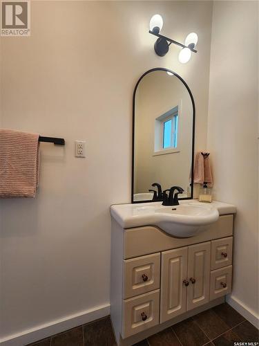 121 Currie Avenue, Round Lake, SK - Indoor Photo Showing Bathroom