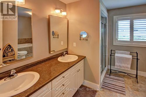 124 Prince Street, Middlesex Centre (Komoka), ON - Indoor Photo Showing Bathroom