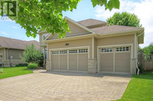 124 Prince Street, Middlesex Centre (Komoka), ON - Outdoor