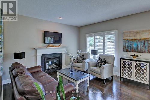 124 Prince Street, Middlesex Centre (Komoka), ON - Indoor Photo Showing Living Room With Fireplace