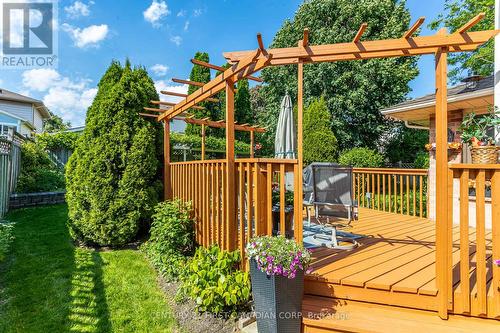 95 Mountainview Crescent, London, ON - Outdoor With Deck Patio Veranda