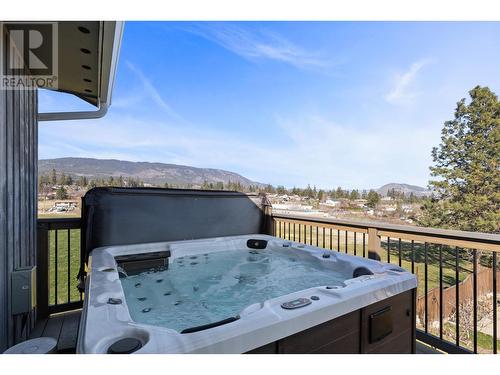 3703 Salloum Road, West Kelowna, BC - Outdoor