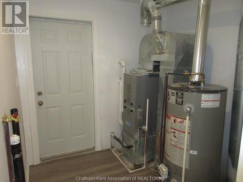 53 Selkirk Street, Chatham, ON - Indoor Photo Showing Basement