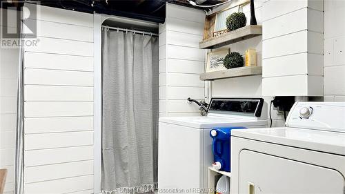 599 King Street West, Chatham, ON - Indoor Photo Showing Laundry Room
