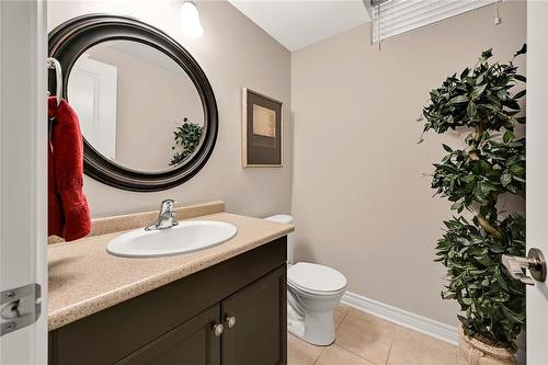 And 4th bathroom - 2 Hewitt Drive, Grimsby, ON - Indoor Photo Showing Bathroom