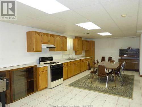 40 Worchester Avenue, Leamington, ON - Indoor Photo Showing Kitchen