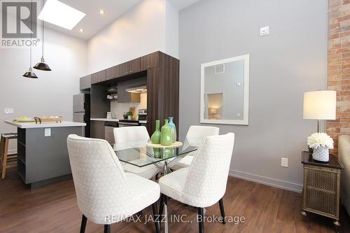 309 - 14 1/2 King Street E, Oshawa, ON - Indoor Photo Showing Dining Room