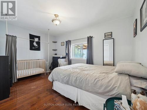 386 Westmoreland Avenue N, Toronto, ON - Indoor Photo Showing Bedroom