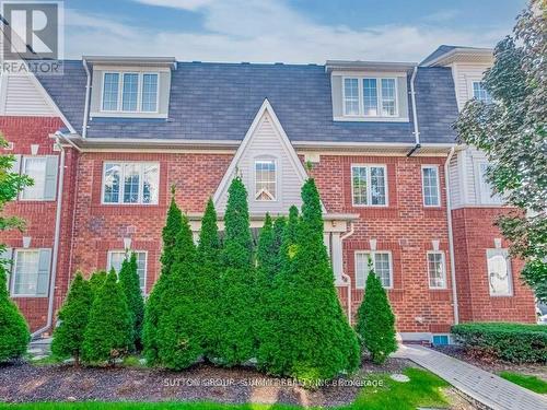 3 - 764 Neighbourhood Circle, Mississauga, ON - Outdoor