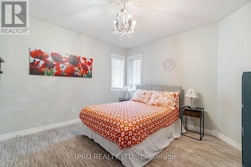 2063 Deer Park Road, Oakville (West Oak Trails), ON - Indoor Photo Showing Bedroom