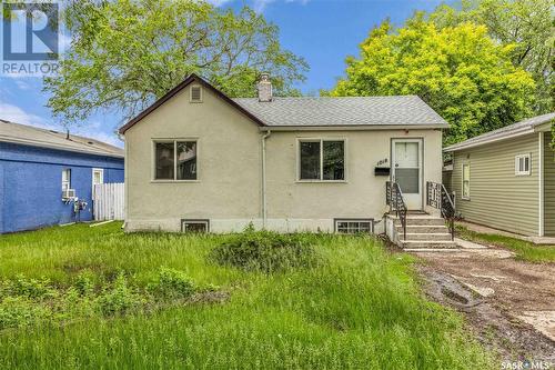 1018 9Th Street E, Saskatoon, SK - Outdoor